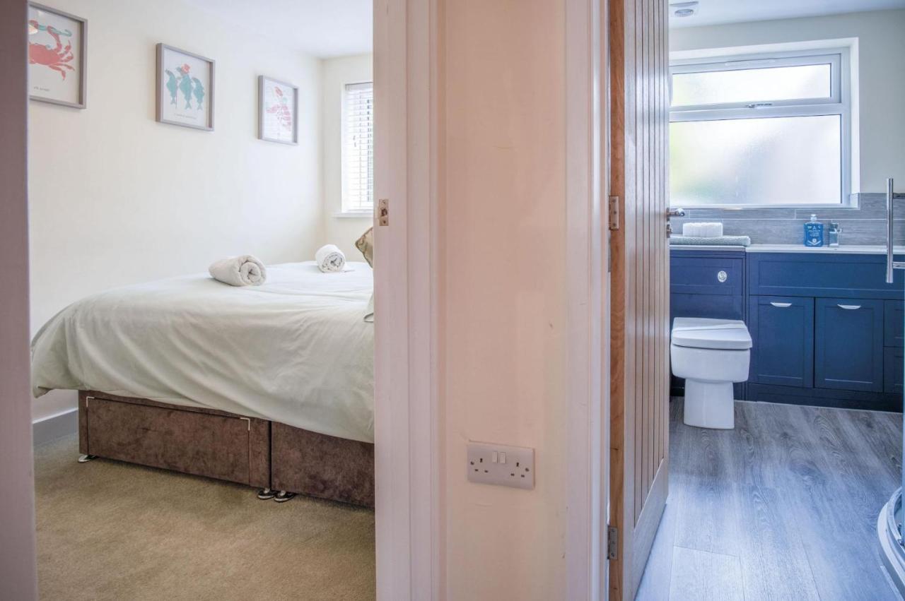 Myrtle - 1 Bedroom Apartment - Сондърсфут Екстериор снимка
