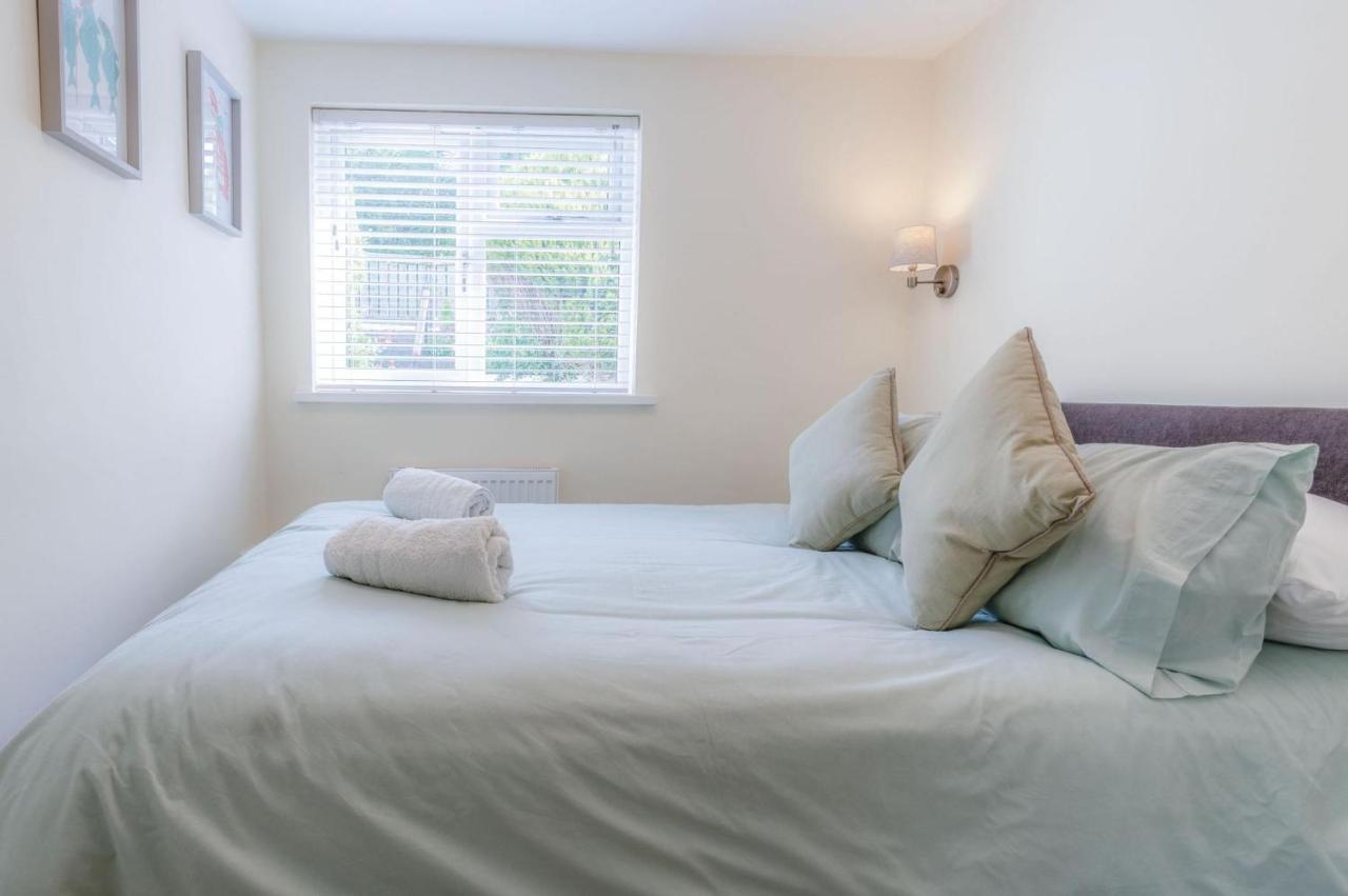 Myrtle - 1 Bedroom Apartment - Сондърсфут Екстериор снимка