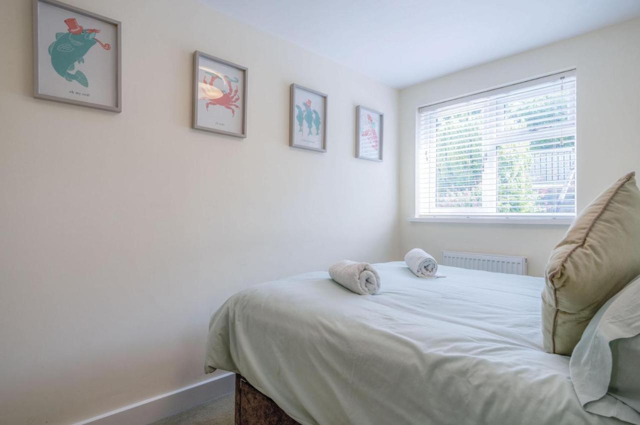 Myrtle - 1 Bedroom Apartment - Сондърсфут Екстериор снимка